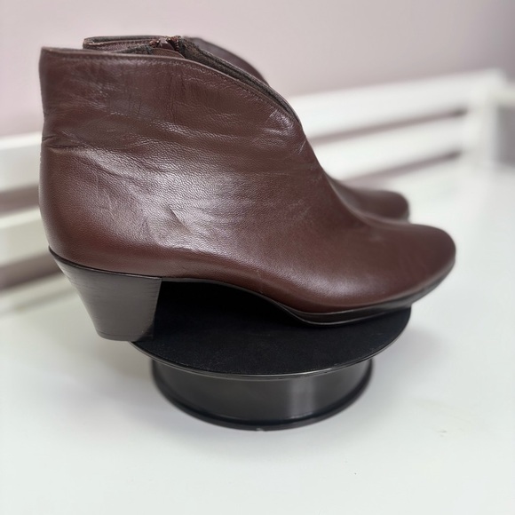 Buttery Soft Munro American Brown Leather Ankle Boots – Women’s 7 Narrow) - Picture 1 of 5